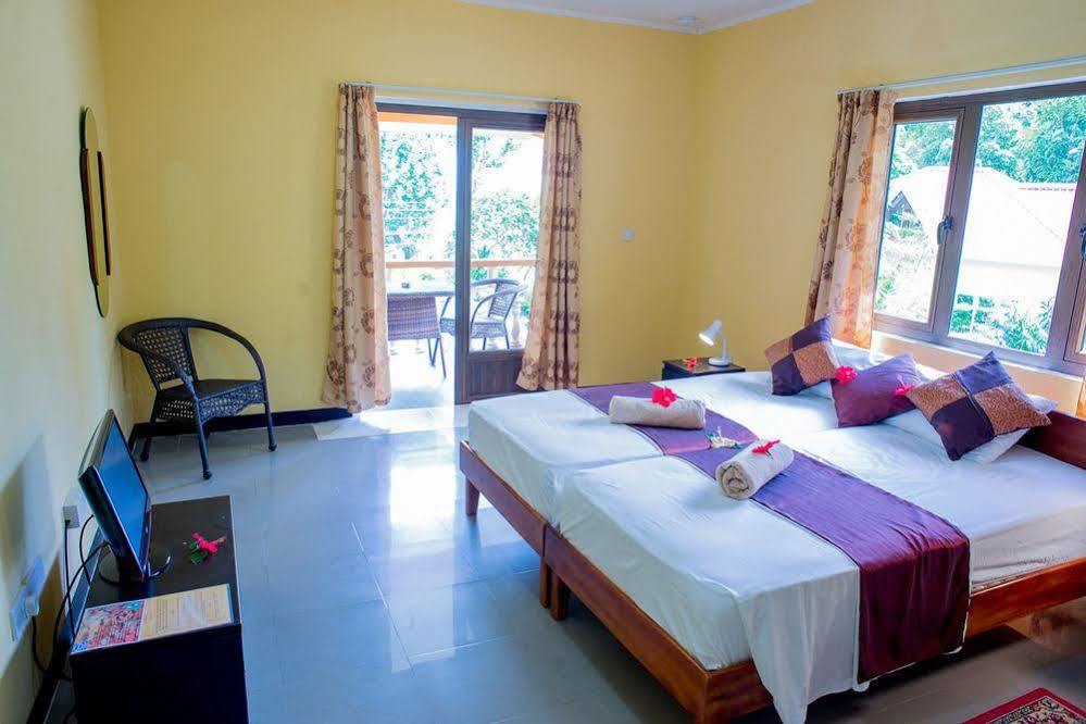 Georgina'S Cottage Beau Vallon  Buitenkant foto